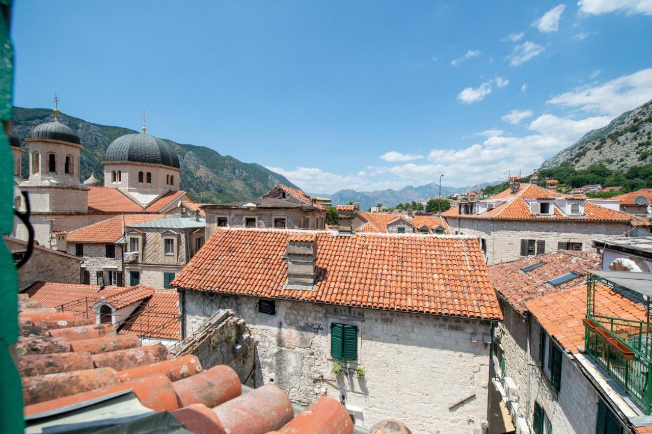 Katareo Apartments Kotor Exterior photo